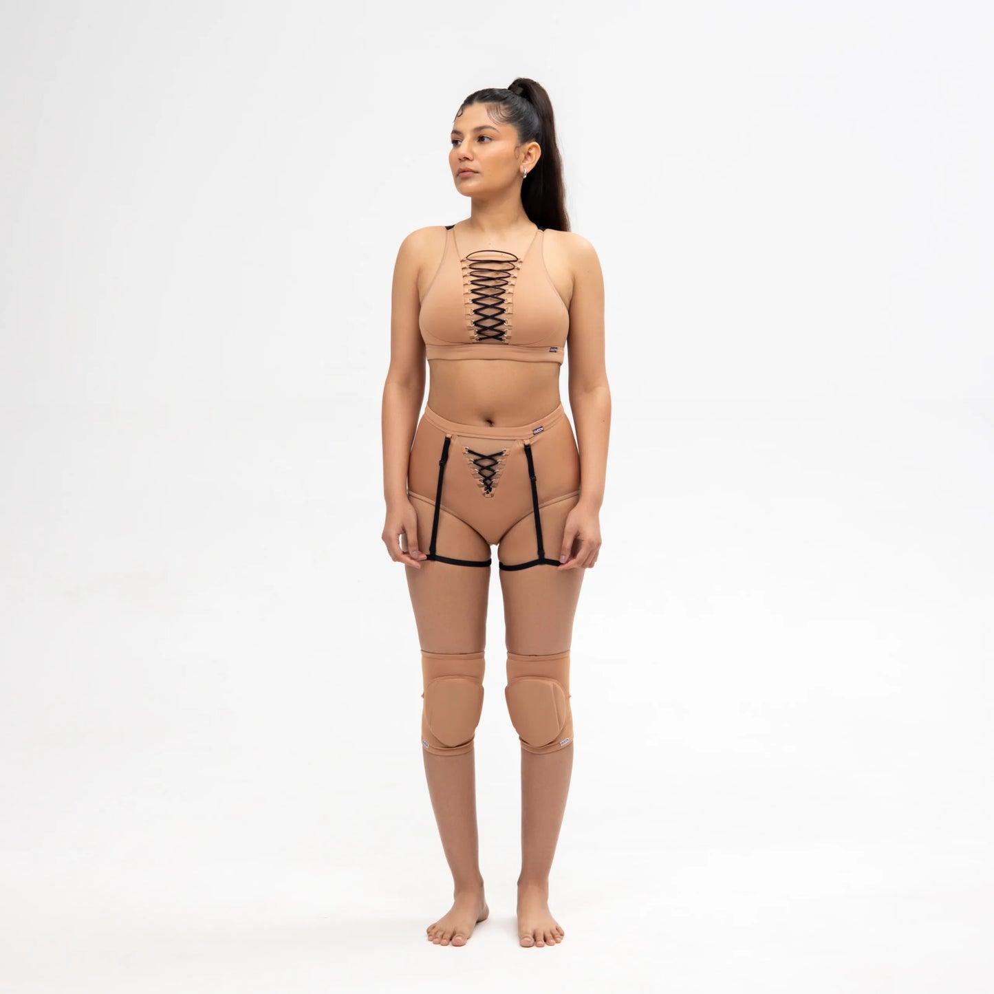 QUEEN WEAR - Classic Knee Pads - Nude Caramel