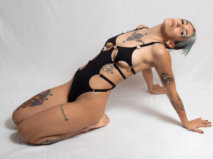 IONA SMITH SCOTT - Body en coton à découpes - AYA